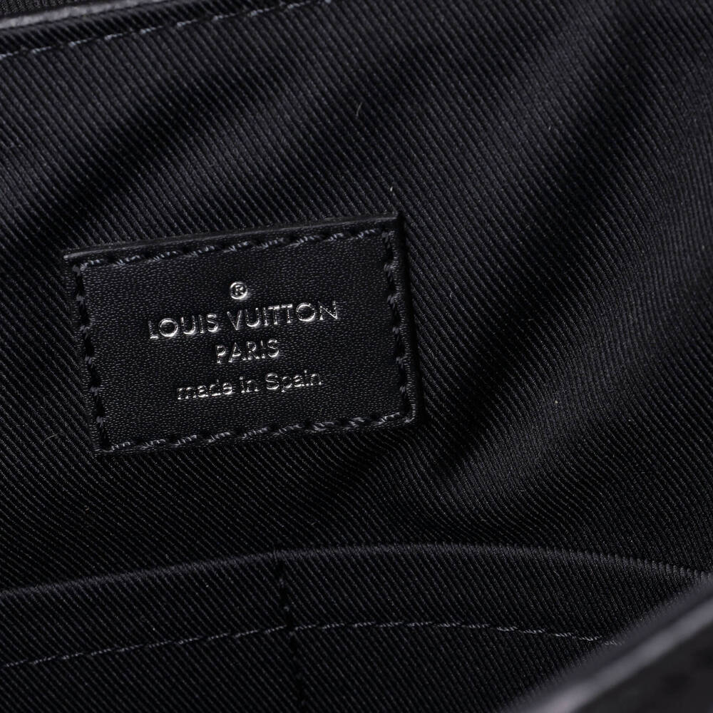 Louis Vuitton District Messenger Bag #236649L17B - Picture 6 of 7
